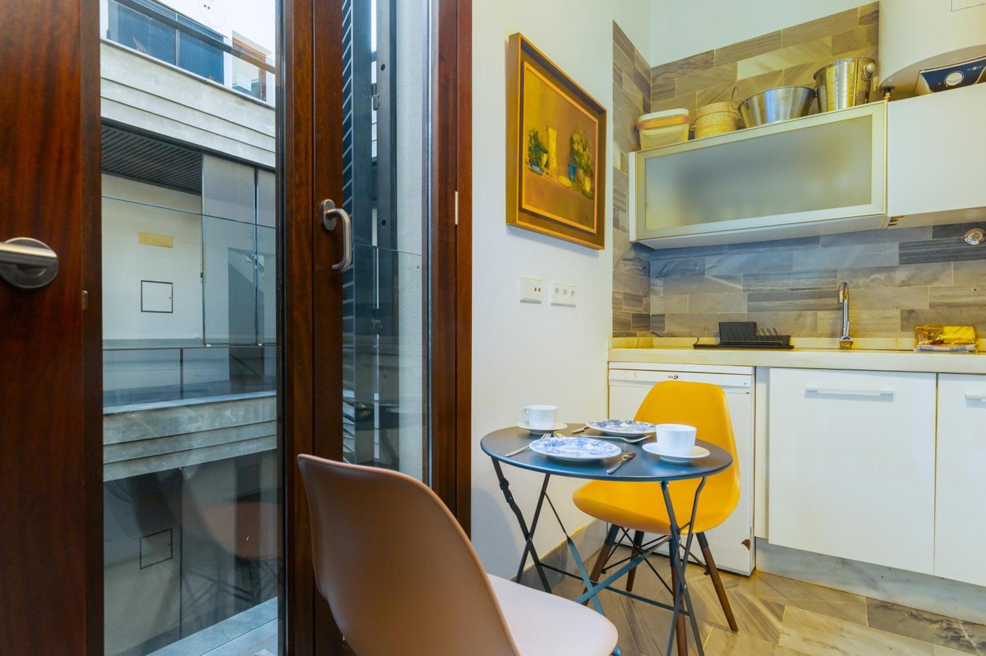 Appartement Attic With Terrace- 1Bd 1Bth- Corral Del Rey à Séville Extérieur photo
